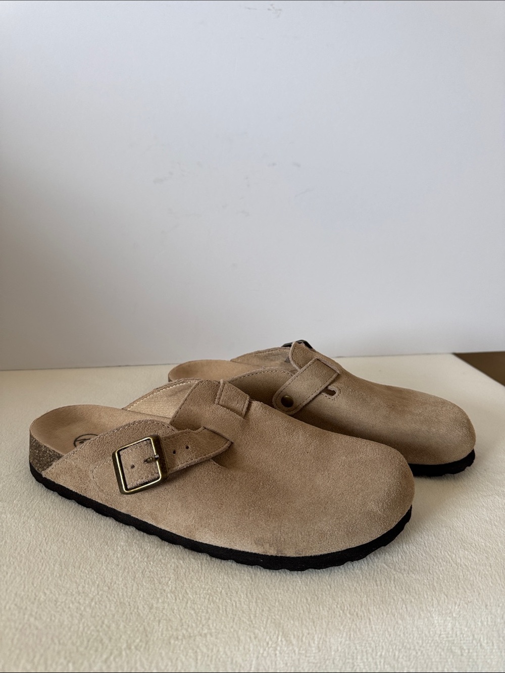 White Mountain suede clogs